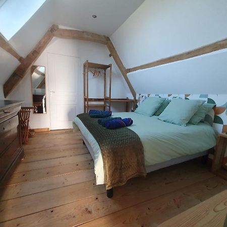 De La Salle Gite 8 Personnes A La Campagne Avec Jacuzzi 4 Chambres 3 Wc Rivarennes  Exterior foto