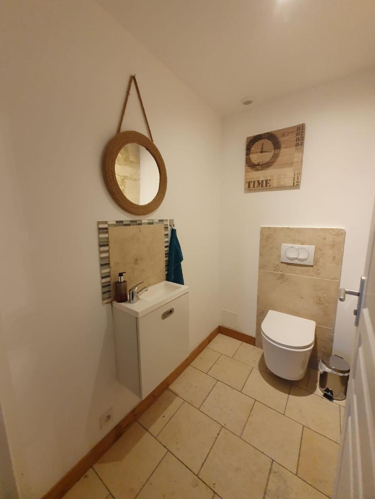 De La Salle Gite 8 Personnes A La Campagne Avec Jacuzzi 4 Chambres 3 Wc Rivarennes  Exterior foto