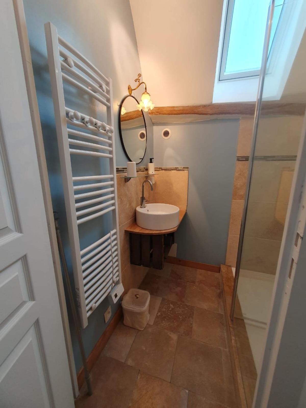 De La Salle Gite 8 Personnes A La Campagne Avec Jacuzzi 4 Chambres 3 Wc Rivarennes  Exterior foto